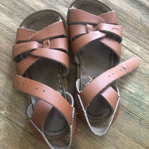 Saltwater Sandals- size 9